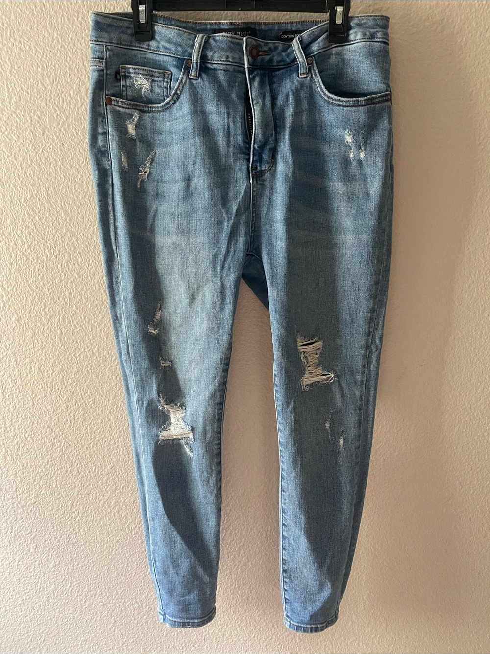 Judy Blue Light Blue Distressed Skinny Jeans